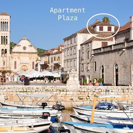 Apartment Plaza Hvar Town Esterno foto